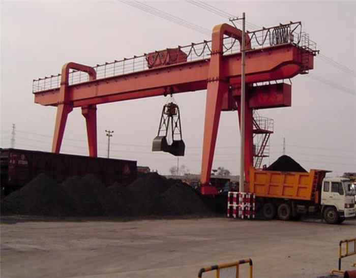 抓斗門式起重機(jī) 抓斗門式起重機(jī)